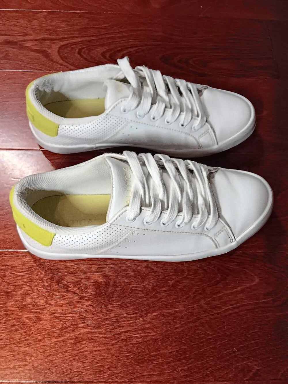 Nautica women casual